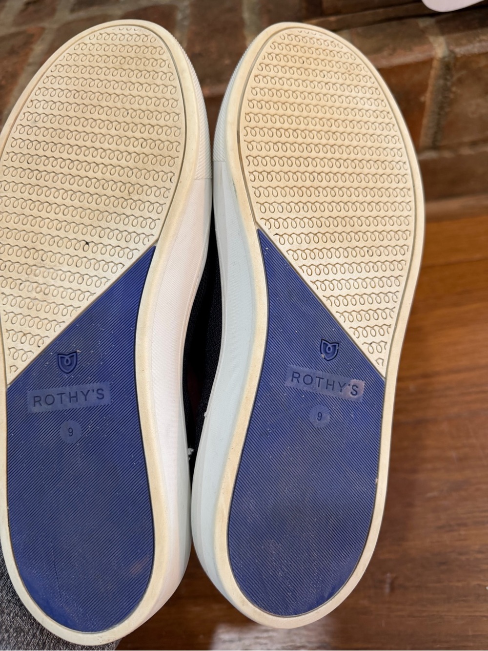 Rothy’s Black Slip-On Sneakers / women’s 9 - Picture 5 of 6